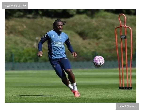 埃泽闪耀赛场，阿森纳球星对阵旧主再展非凡实力